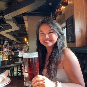 Meet your Posher, Donise